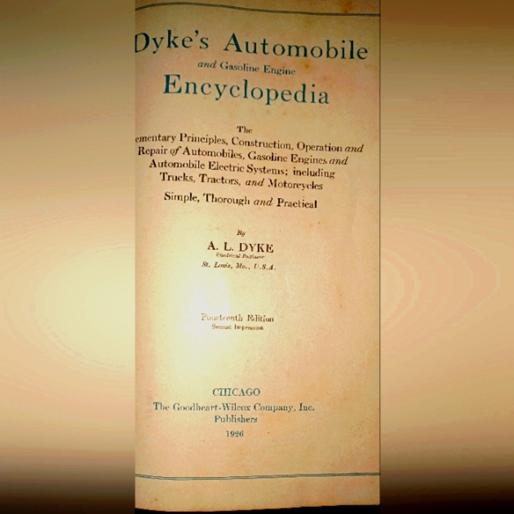 1926 Dukes automobile encyclopedia - Picture 2 of 8
